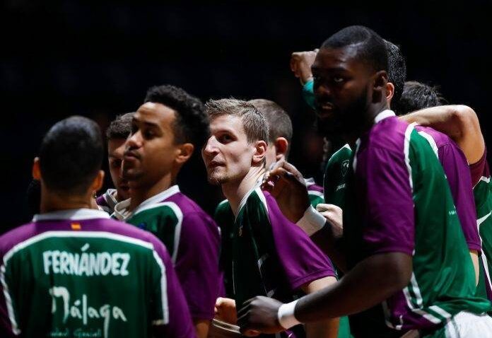 Unikaha ima problem: Igrač pozitivan na virus pred završnicu prvenstva