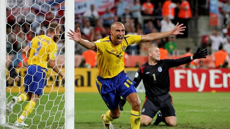 Kuman dovodi Larsona u Barselonu