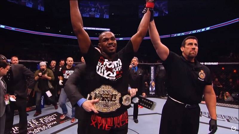 Džon Džons i Dana Vajt iskoristili borbu protiv Frensisa Nganua i poigrali se sa navijačima