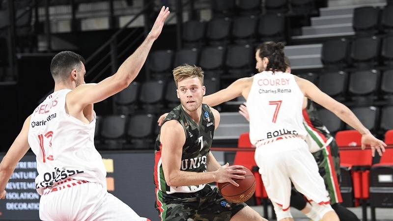 Nejt Volters se vratio u Crvenu zvezdu