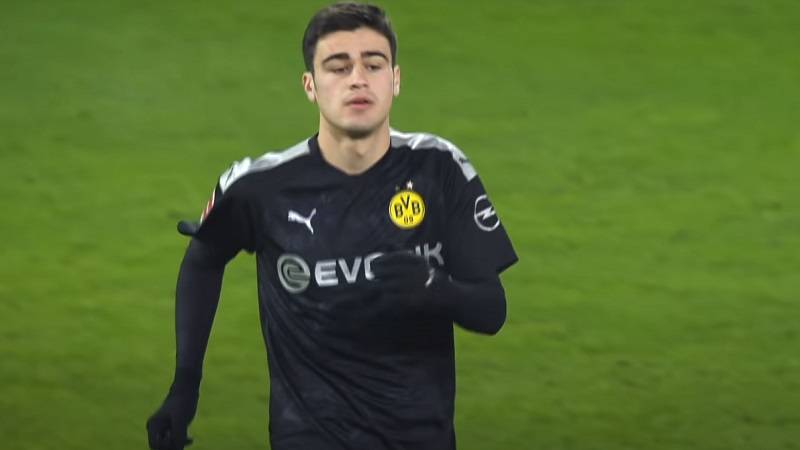 Reina: "Radujem se što ću na duže staze biti u Dortmundu"