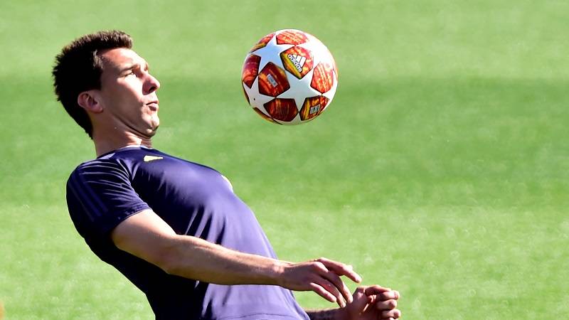 Mandžukića ljekarski pregledi dijele od Milana