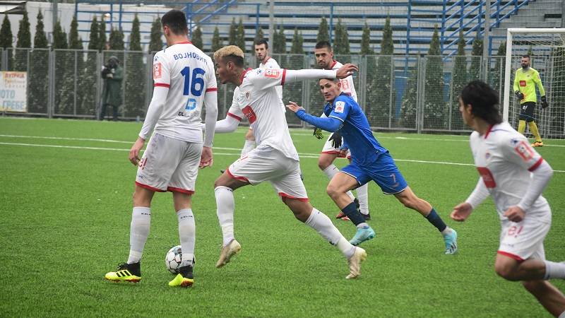 Borac pred kraj meča slomio otpor Krupe