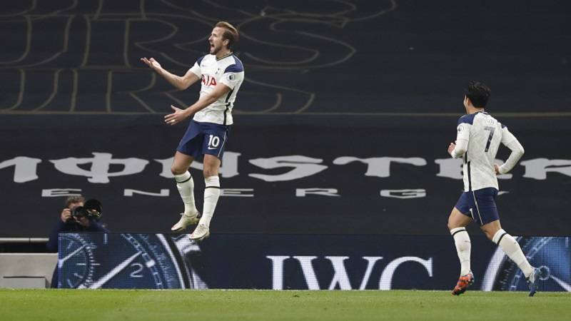 Dvojac Son-Kejn donio pobjedu Totenhemu u gradskom derbiju