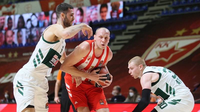 Crvena zvezda u neizvjesnoj završnici trijumfovala na Radonjićevom povratku u Evroligu