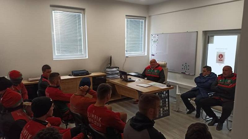 Sa pripremama krenuli fudbaleri Olimpika, Ivan Čurjurić novo pojačanje Vukova