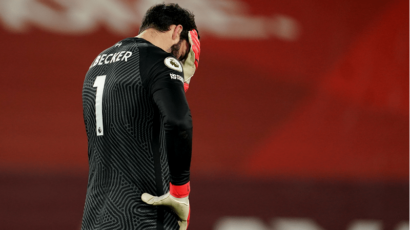 Ispod površine: Lutkarska predstava sa Alisonom Bekerom u glavnoj ulozi