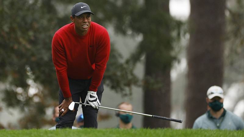 Vuds se zahvalio svim golferima koji su bili obučeni u crvene majice zbog njega