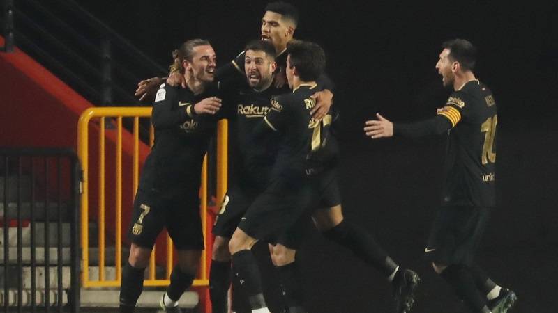 Kup Kralja: Barselona se vratila sa ivice ponora i atomskim fudbalom pregazila Granadu