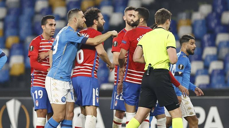 Gatuzova klupa se opasno drma, Napoli se i pored trijumfa pozdravio sa Evropom (VIDEO)