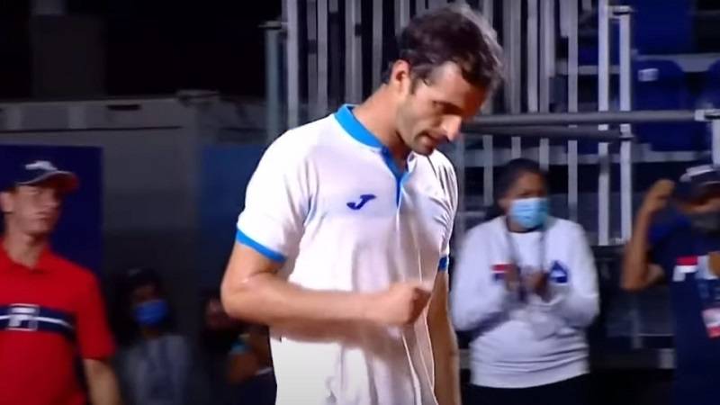 Senzacija u Kordobi, Ramos preko prvog nosioca do polufinala