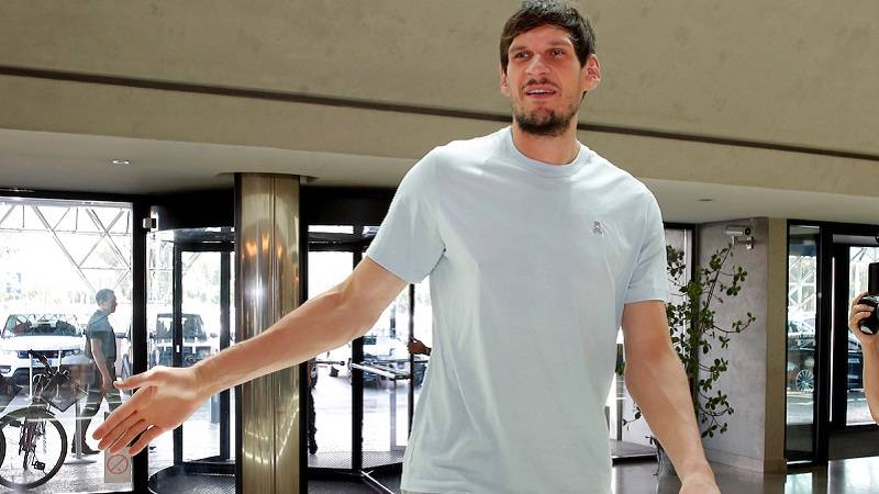 Novi šou Marjanovića na zagrijavanju, srpski centar obožava da zabavlja sve u NBA ligi (VIDEO)