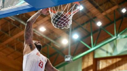 Lovćen sjajnom igrom Popovića i Pitersa porazio indisponirani Široki Brijeg