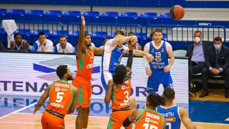 Cedevita Olimpija pobjedom protiv Mornara povećala šanse za plej-of ABA lige (VIDEO)