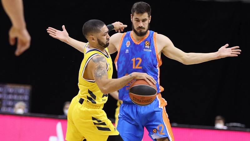 U infarktnoj završnici Valensija ostala u trci za najboljih osam Evrolige, Zenit ubjedljiv protiv Asvela