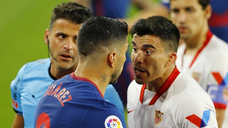 Pobjeda Sevilje, nova odbrana penala Oblaka i nervozni Suarez obilježili derbi kola Primere (VIDEO)