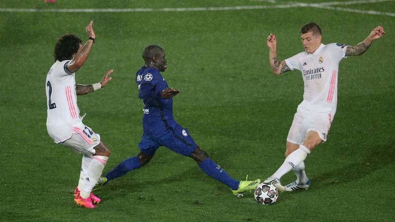 Vatromet prvog poluvremena ugašen u drugom, odgovor će se potražiti na Stemford Bridžu (VIDEO)