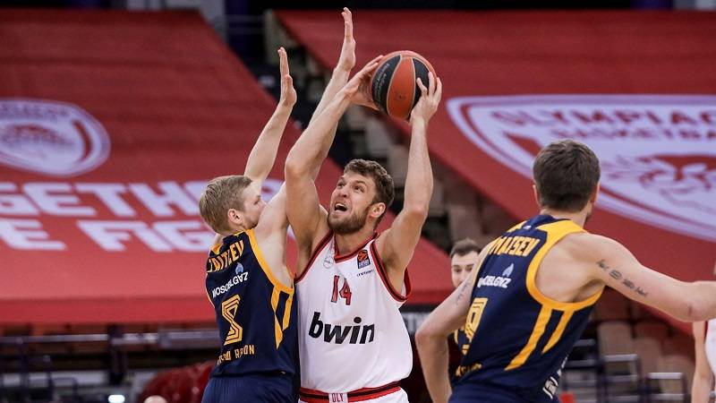 Olimpijakos kod kuće nadigrao Himki