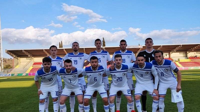 Mladi reprezentativac Bosne i Hercegovine potpisuje profesionalni ugovor s Osijekom (VIDEO)