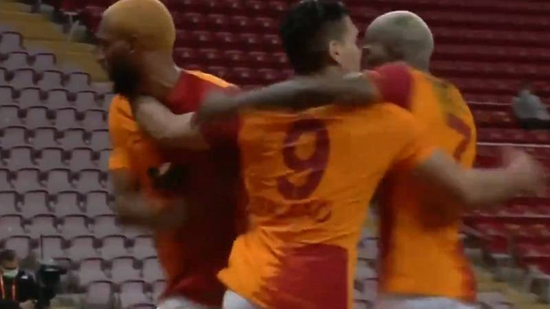 Galatasaraj pobijedio Bešiktaš i napravio trku za turskog prvaka neizvjesnom (VIDEO)
