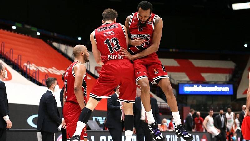 Šilds Bajernu radio šta je htio, Milano prošao dalje ali umalo napravio jednu od najvećih gluposti ikada