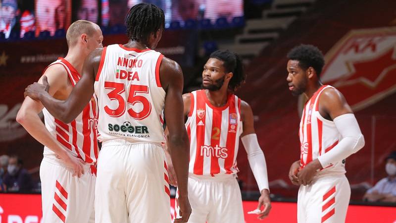 Trinkijeri naciljao košarkaša Crvene zvezde