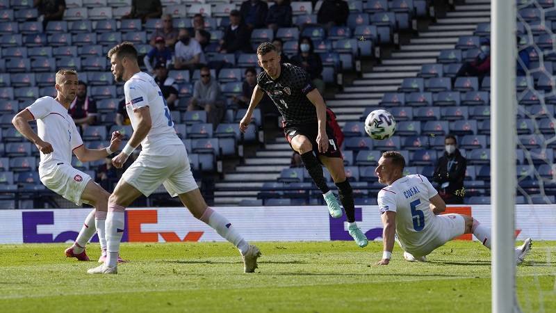 Blijeda predstava Hrvatske sakrivena iza majstorije Perišića, Vatreni i dalje zavise samo od sebe (VIDEO)