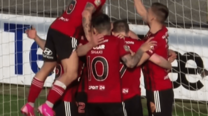 Budućnost se opet obrukala, Hibernijans i Teuta prošli dalje