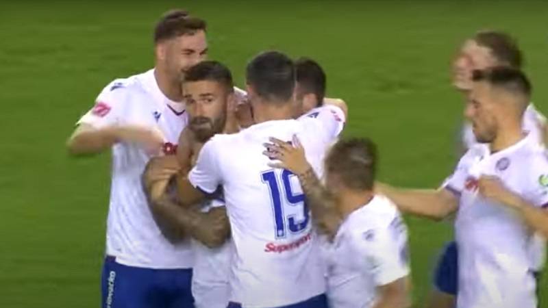 Hajduk rutinski protiv Slaven Belupa, Lokomotiva pregazila Istru