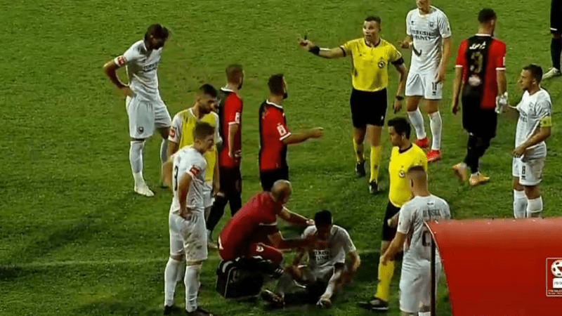 Nemile scene na Tušnju: Šabanović dobio crveni karton, Kobiljar pogođen predmetom sa tribina