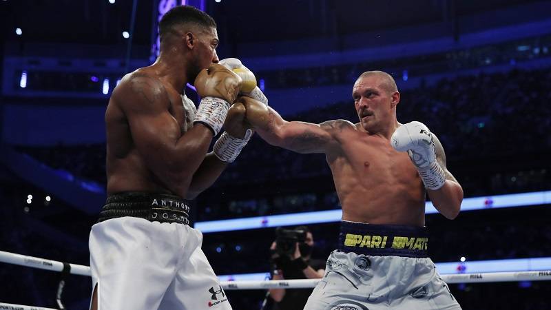 Usik postao novi šampion svijeta u teškoj kategoriji