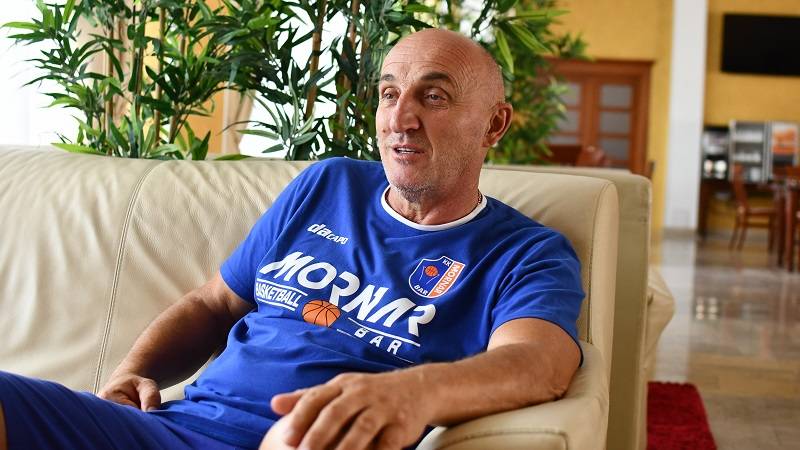 Mihailo Pavićević za MeridianSportBH: "Nema trenera koji može da napravi igrača, to je šuplja priča" 9 pavicevic3