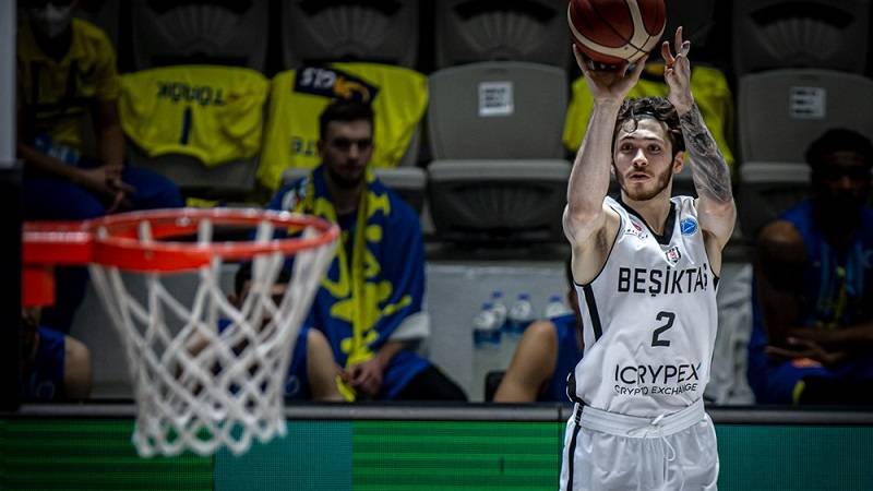 Fenerbahče širi roster u vidu talentovanog šutera