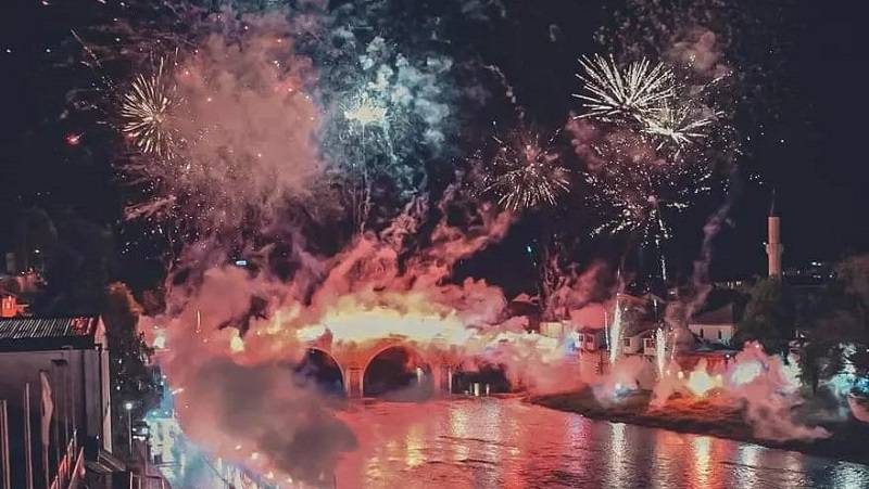 Stoti rođendan Željezničara spektakularnim vatrometom obilježen i u Konjicu