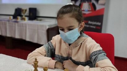 Jona Aranđelović i Sofija Gavrilović porazile konkurenciju na Gambit Banjaluka Grand Prix šahovskom turniru