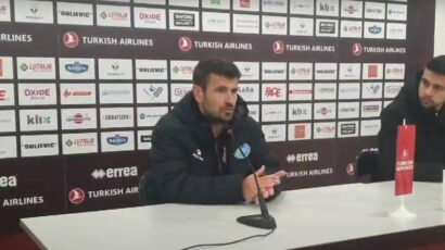 (VIDEO) Tešić: “Izvinjavam se ako smo pokvarili slavljeničku atmosferu, ne smeta nam što nas zovu najbolji od najgorih”