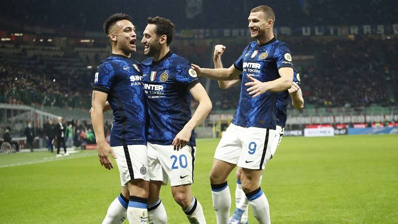 Džeko bi mogao dobiti novog saigrača: Reprezentativac Srbije meta Intera