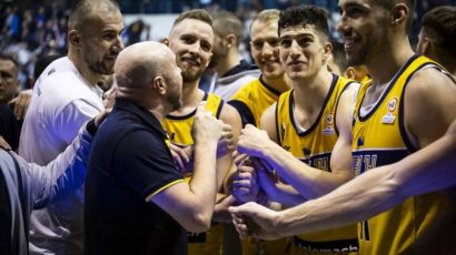 Pomama za kartama: Mejdan rasprodat za samo tri sata