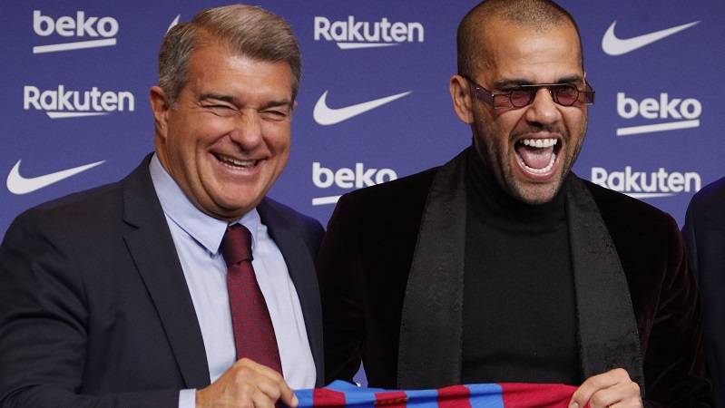 Dani Alveš na predstavljanju: "Godine su samo broj, svoje ću mjesto u ekipi zaslužiti"