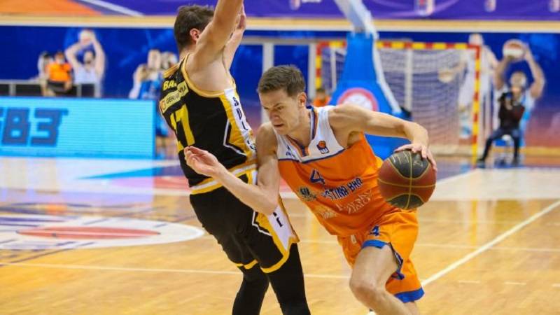Mornar krajem druge četvrtine slomio otpor Splita i došao do druge pobjede u ABA ligi