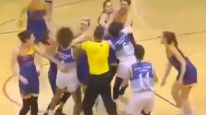 (VIDEO) Opšti haos na parketu: Sijevale pesnice na utakmici prvenstva BiH za košarkašice