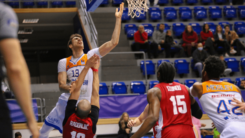 Mornar na pogon Lazića srušio FMP