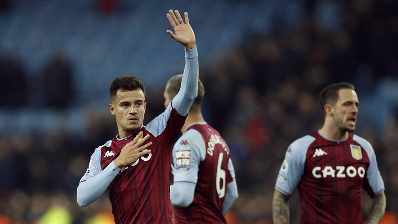 Kutinjo na debiju spasio Aston Vilu poraza od Mančester junajteda