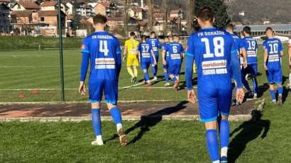 (VIDEO) Herojski čin: Fudbaleri Goražda nesebično pomogli ugroženima u saobraćajnoj nesreći