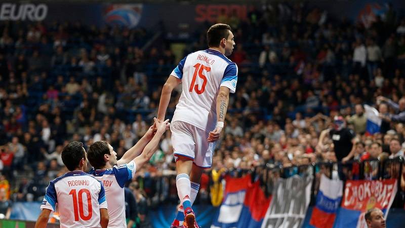 Rusija trasirala put u finale Eura u derbiju protiv Ukrajine