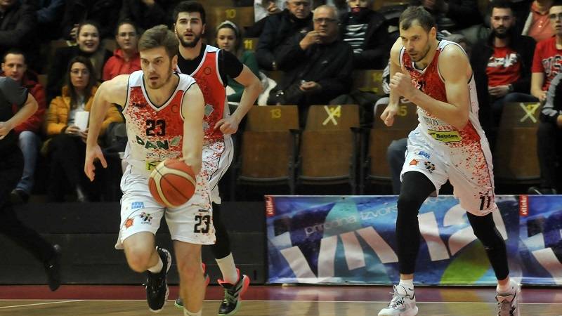 processed 5b09f3b8 6bba 487d 8718