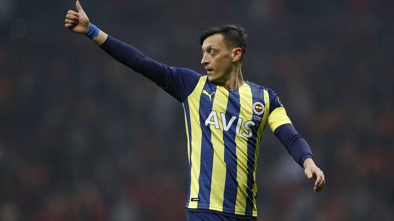 Višemjesečno neslaganje završilo rastankom: Ezilu nije odgovarao ni Fenerbahče