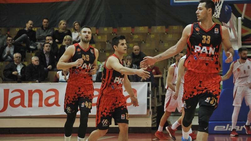 Robert Rikić: "Ljudima nesposobnim da ispoštuju dogovor nije mjesto u sportu" 8 Rikić