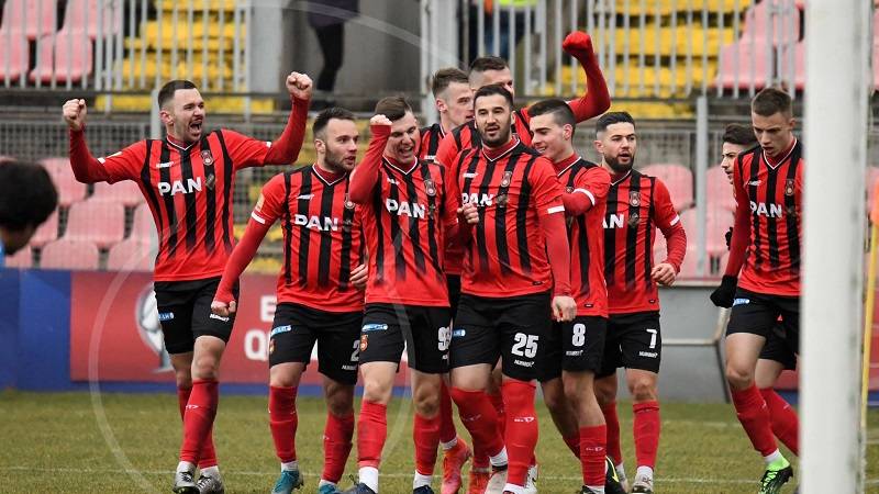 Čelik nadigrao Bosnu u Visokom, Stupčanica petardom najavila napad na Prvu ligu