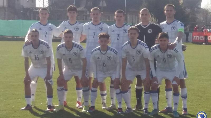 Kadetski Zmajevi doživjeli ubjedljiv poraz od Španije